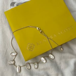 Kendra Scott necklace